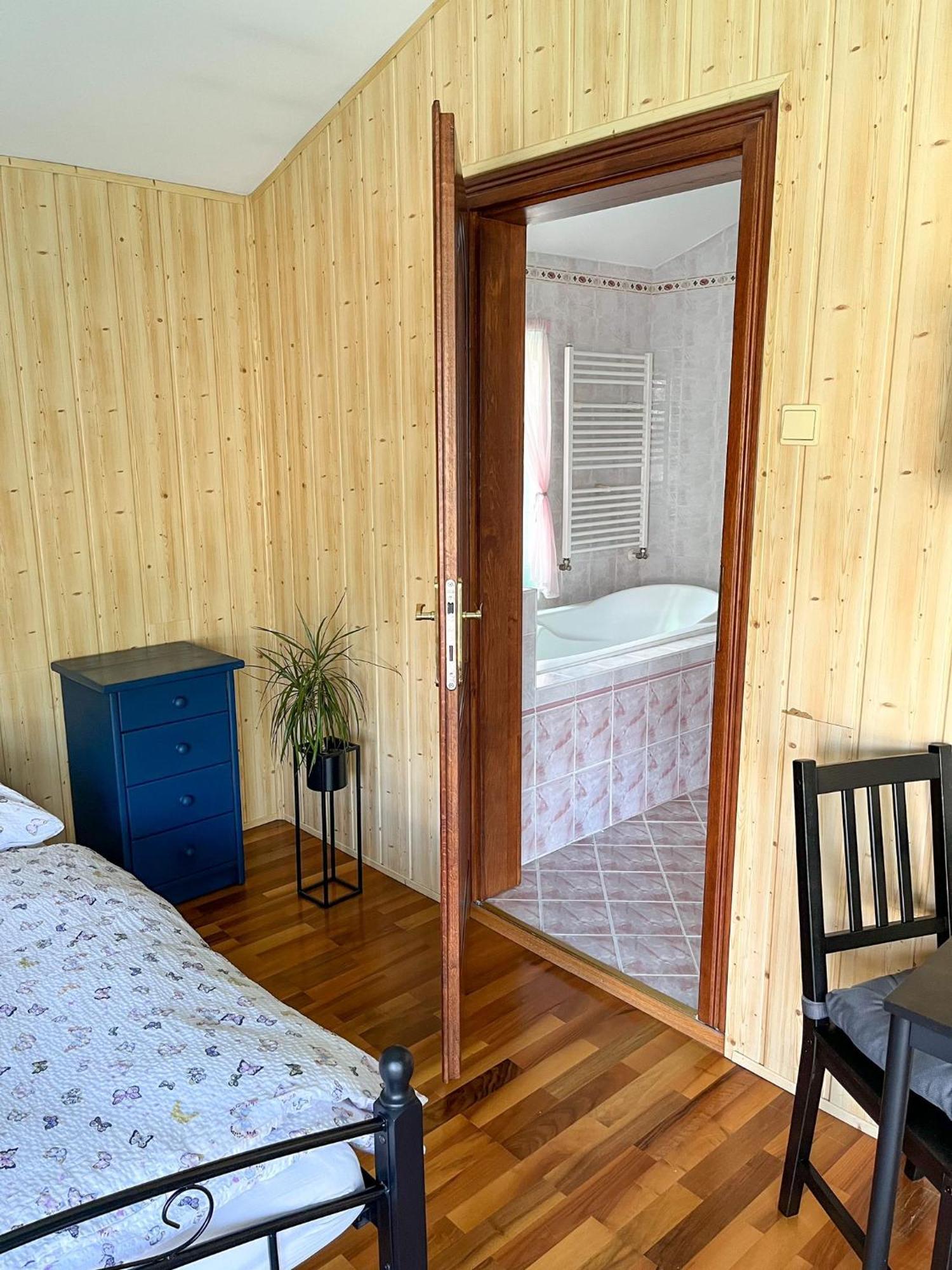 Cozy Rooms In Wine Town - Modra Pokoj fotografie